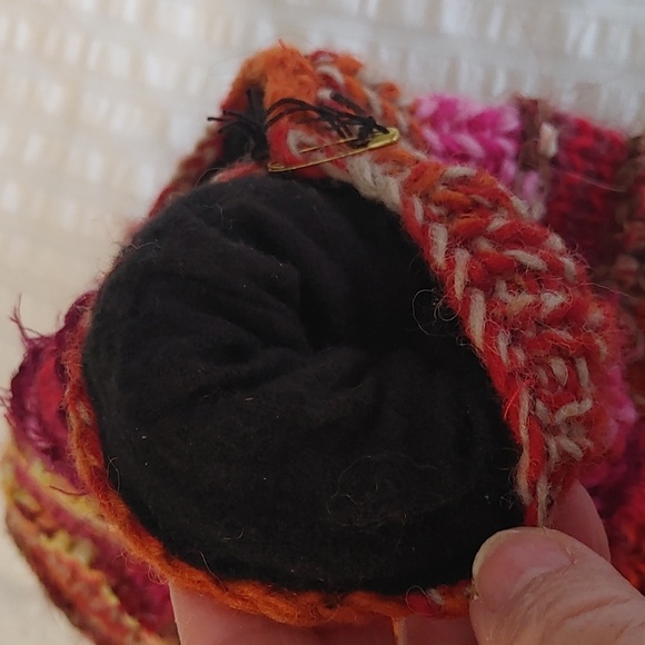 NEW Origins 100% Wool Multicoloured Bohemian Lined Mittens - Picture 5 of 7